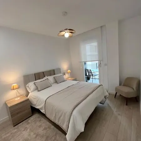 Seaview 2 - Sunset Experience * ヴィーゴ